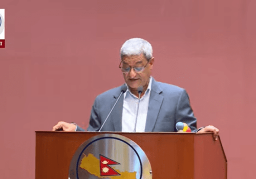 राज्य कोषमा अनावश्यक भार पर्ने गरी कसैलाई सुविधा दिइने छैन  : गृहमन्त्री लेखक