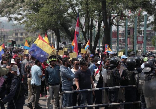 राप्रपाको प्रदर्शन बिजुली बजारमा