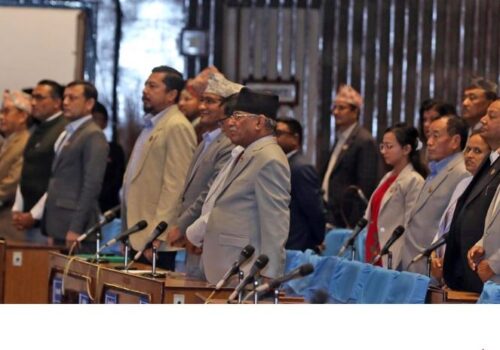 कुलमानलाई बर्खास्त गरेको विरोधमा विपक्षी दलले गरे संसद अवरोध