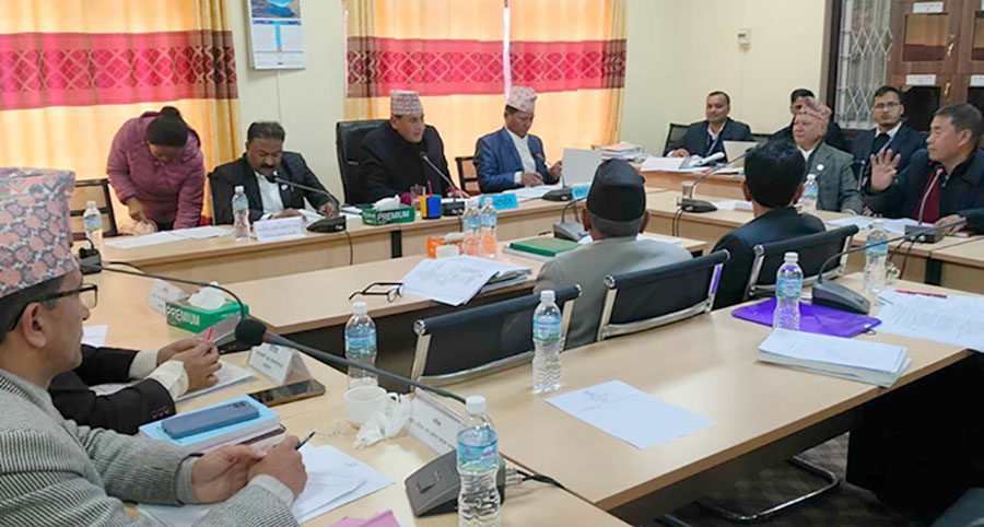 सचिव सरुवाको अधिकार मुख्यसचिवलाई दिनुपर्ने प्रस्ताव
