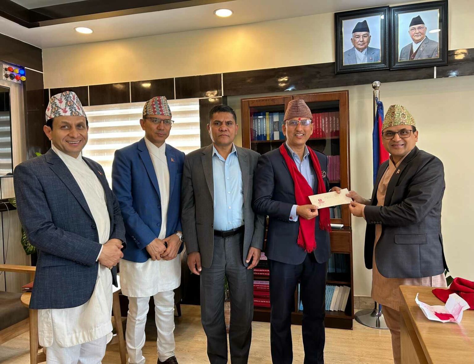 नेप्सेमा सीईओमा चापागाईँ नियुक्त, राजस्व सचिव घिमिरेबाट बुुझे नियुक्ति पत्र