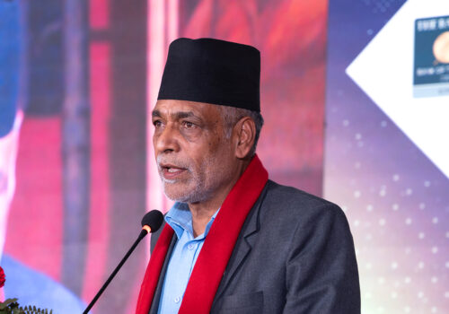 ‘कृषि क्षेत्रमा कोही एक्लैले केही गर्न सक्दैन, निजि क्षेत्रको साथ अपरिहार्य छ’ : कृषिमन्त्री अधिकारी