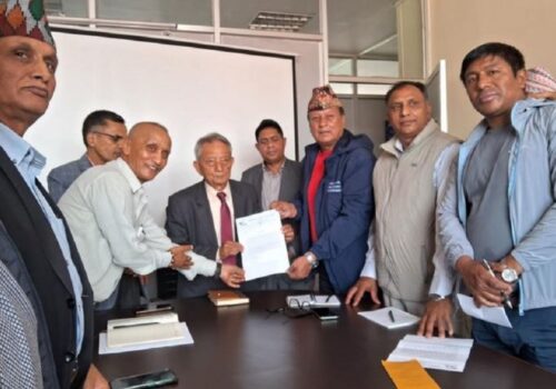विद्यार्थीको पठनपाठन नरोक्न अभिभावक संघको माग