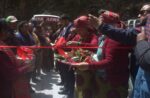 मनाङमा ट्रयाक खोलिएको २२ वर्षपछि सार्वजनिक बस पुग्यो