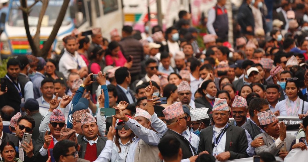 शिक्षामन्त्रीसँग भेट नगरी शिक्षकहरु सिंहदरबार गेटबाटै फर्किए