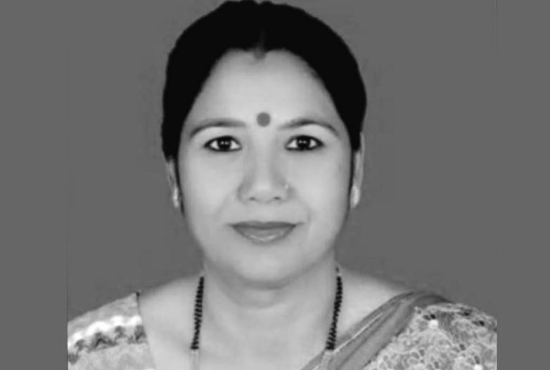 पूर्वमन्त्री लालबाबु पण्डितलाई पत्नी शोक