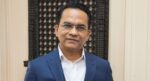 गभर्नरमा अयोग्य विश्व पौडेललाई ओली-देउवाको साथ, सिफारिस समितिबाट राजीनामा