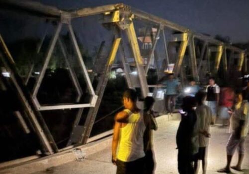 चोरमारामा वैकल्पिक सडकबाट सवारी आवागमन, बीपी राजमार्ग अवरुद्ध