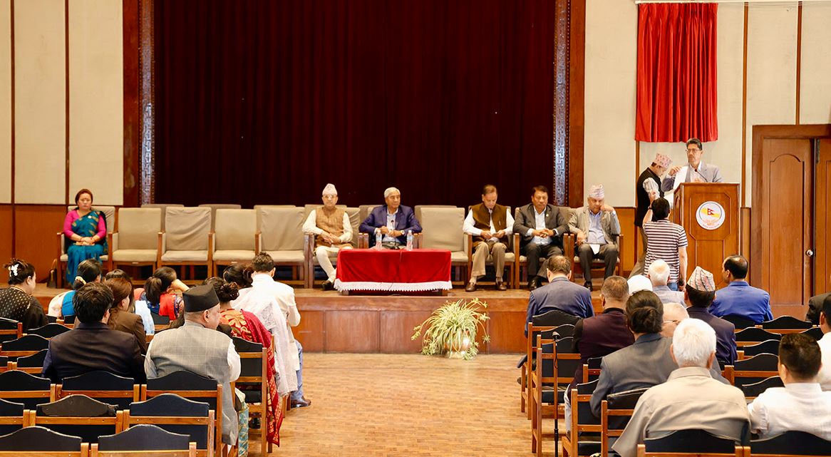 सरकारको कार्यशैलीप्रति कांग्रेस सांसदहरू असन्तुष्ट
