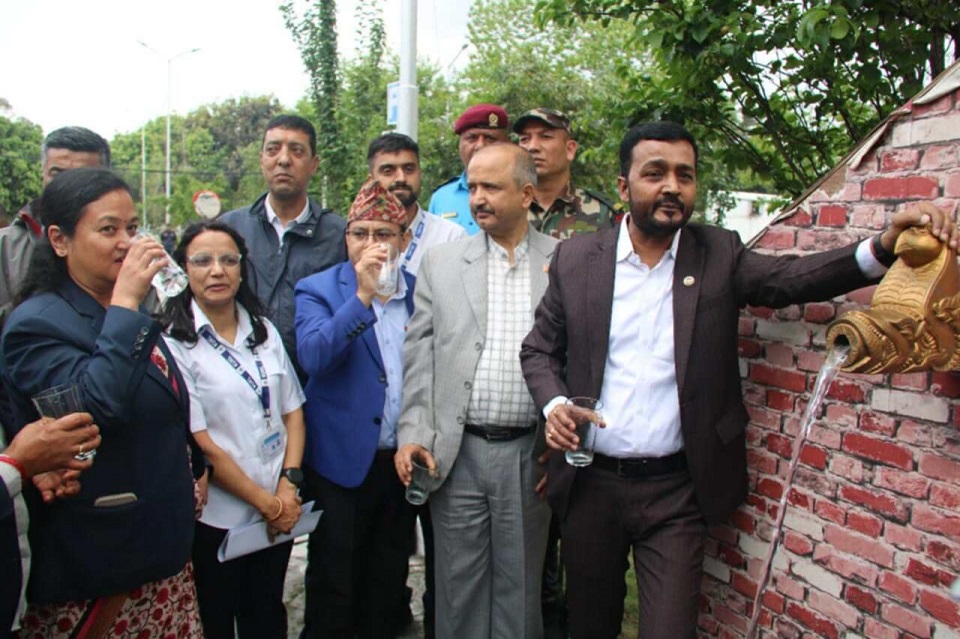 मेलम्चीको पानी सिंहदरबारमा, अब जार र बोटलको पानी हटाइने